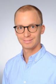 Lucas Kühne, MD